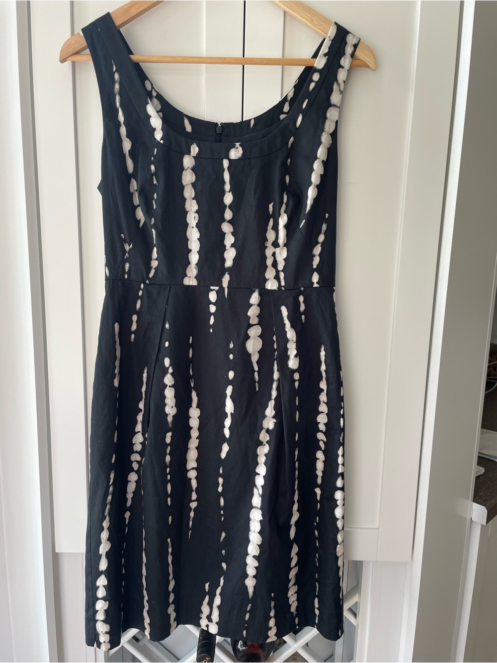 Ann Taylor Dress Blackand White Sleeveless A-Line Dress